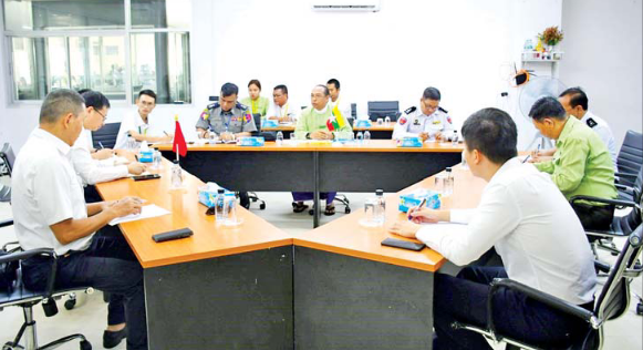 ပြည်ပနိုင်ငံသားများလဲပြောင်းနိုင်ရေးဆောင်ရွက်