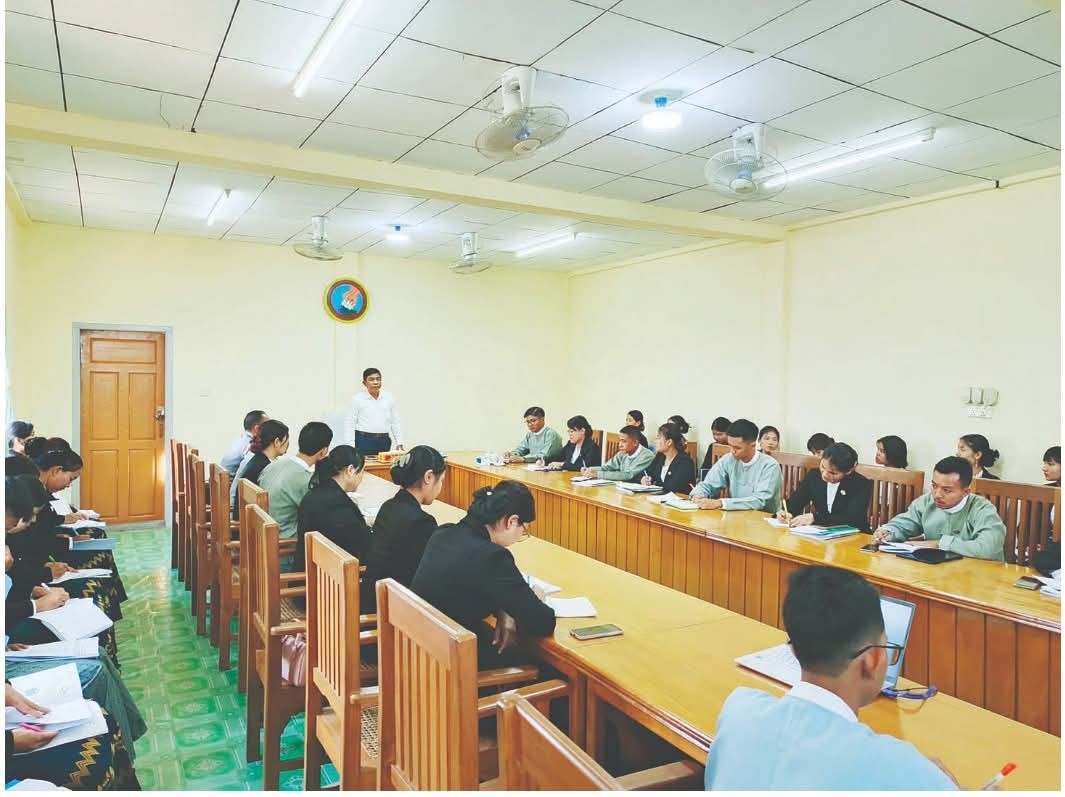 ရွေးကောက်ပွဲသင်တန်း