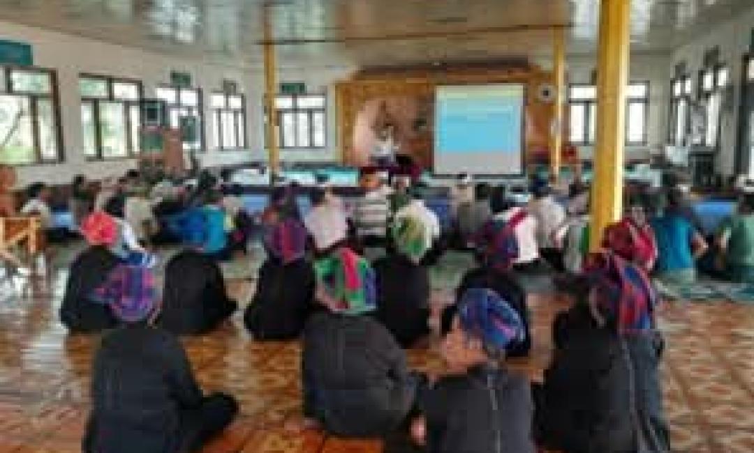 နှစ်သိမ့်ဆွေးနွေး