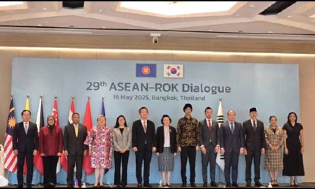ထိုင်းနိုင်ငံဆိုင်ရာ မြန်မာသံအမတ်ကြီး(၂၉)ကြိမ်မြောက် အာဆီယံ-ကိုရီးယားဆွေးနွေးပွဲသို့ တက်ရောက်