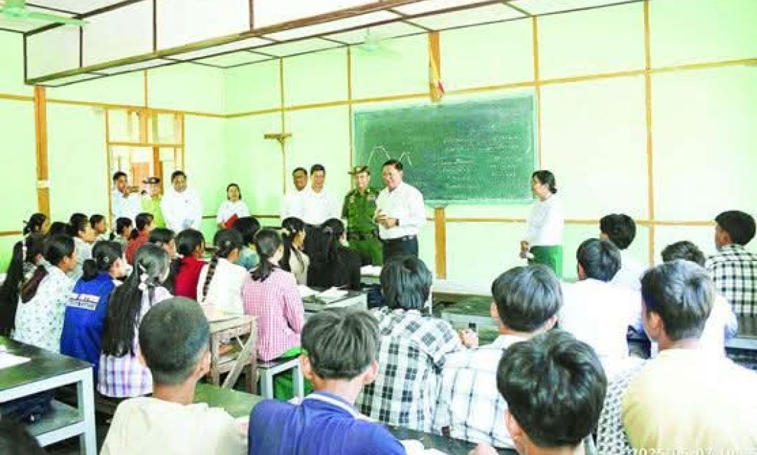 ၂၀၂၅ ခုနှစ် တက္ကသိုလ်ဝင်စာမေးပွဲ ပြန်လည်ဖြေဆိုမည့်  ကျောင်းသား ကျောင်းသူများကို တွေ့ဆုံအားပေး