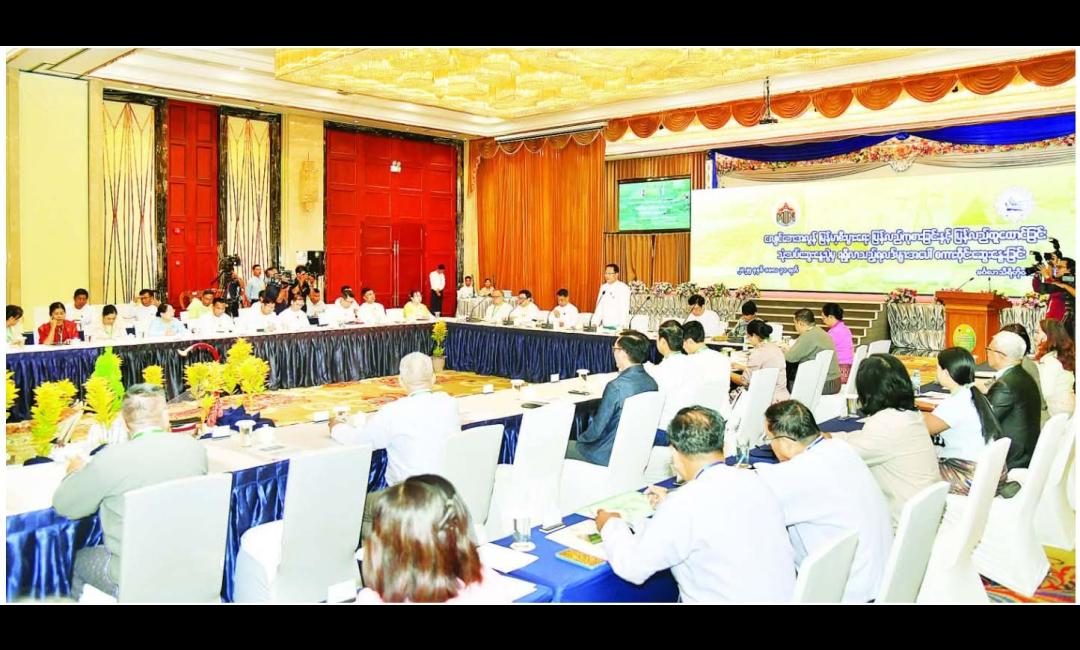 ငလျင်အလွန်မြန်မာ့စီးပွားရေးပြန်လည်ကုစားခြင်း